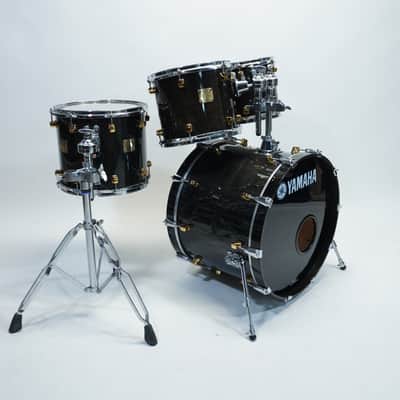 YAMAHA MAPLE CUSTOM 4-PIECE SHELL SET 22/10/12/14 IN BLACK LACQUER image 2