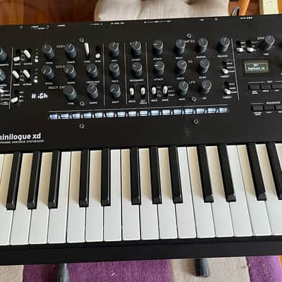 Korg Minilogue XD Keyboard Synth w/Gig Bag & Upgrades