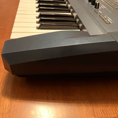 Korg Triton Extreme 61-Key 120-Voice Polyphonic Workstation, MAX RAM, 2GB CF Card image 11
