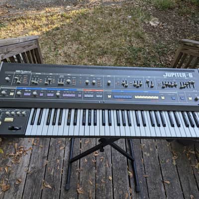 Roland Jupiter 6 Synthesizer W/ flight case image 2