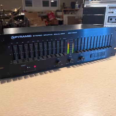 Pyramid SEA-8600 Graphic Equalizer | Serviced & Cleaned | Vintage 12 Band EQ🔥🎶 image 4