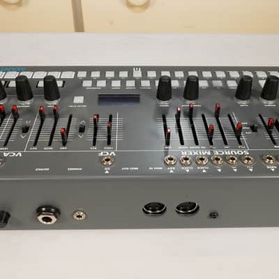 Malekko Manther Monophonic Analog Synthesizer and Sequencer 2018 - Gray image 4