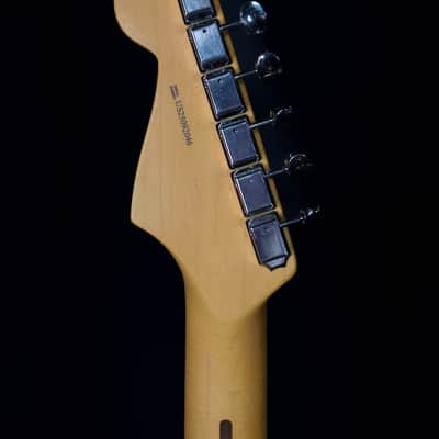 Fender American Pro Classic Stratocaster, Maple FB, 3-Color Sunburst image 10