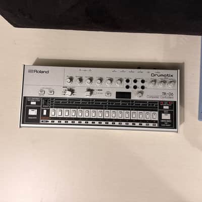 Roland TR-06 Drumatix 2020 - Present - Silver image 1
