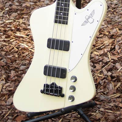 White Gibson Thunderbird IV Bass, rare and excellent! 2003! Price Drop! image 1