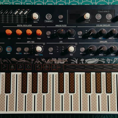 Arturia MicroFreak 25-Key Algorithmic Synthesizer 2019 - Present - Black