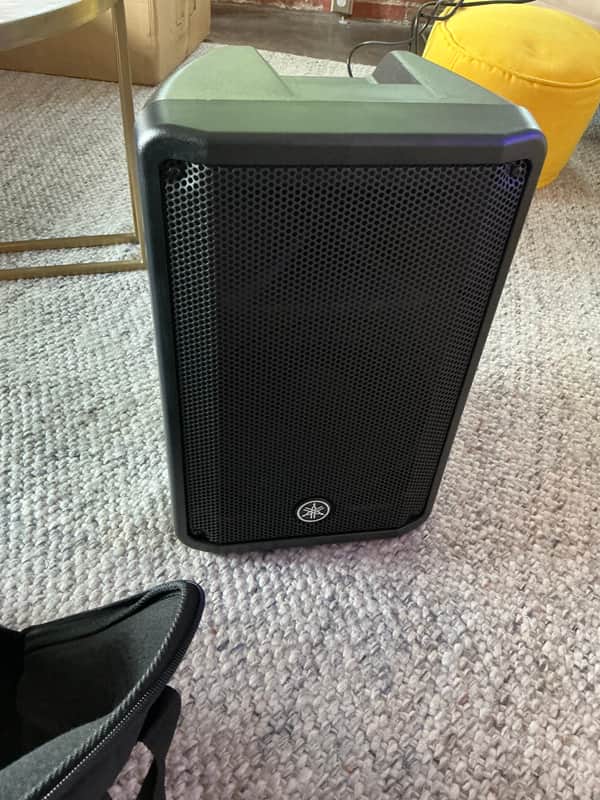 Yamaha DBR10 10" Active Speaker w/ Gator Bag (Indianapolis) image 1