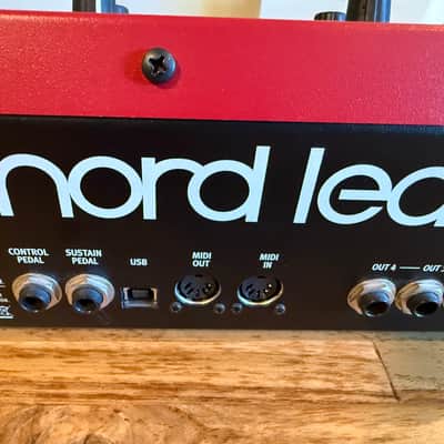 Nord Lead 4R Desktop / Rackmount Synthesizer - Near Mint & Complete image 12