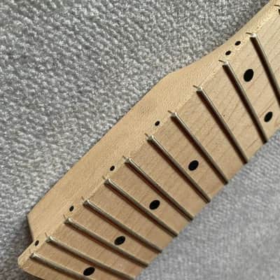 Short Scale Maple Wood Guitar Mini Neck, 21 Frets Fingerboard image 2