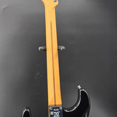 Fender 70th Anniversary Player Stratocaster®, Rosewood Fingerboard, Nebula Noir image 7