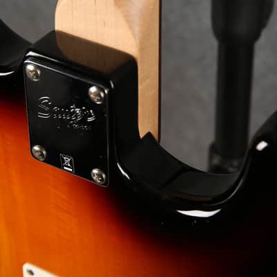 Squier Affinity Stratocaster - Left Handed - 3 Tone Sunburst - 2nd Hand image 9