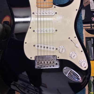 Fender American Standard Stratocaster 2008 with OHSC image 1