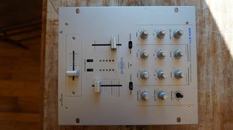 Stanton SMX-211 professional preamp mixer- do not have way to test it image 1