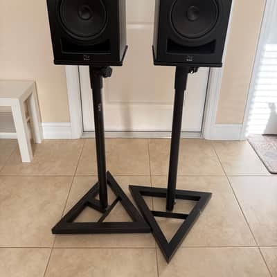 Kali Audio LP-6 V2 Active Studio Monitor 2021 - Present - Black image 1