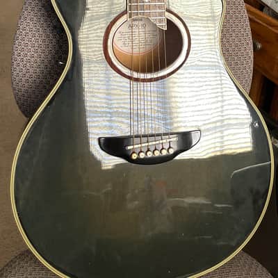 Yamaha APX 10 1995 - Gloss dark green image 1