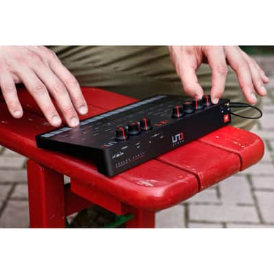Mint IK Multimedia UNO Synth True Analog Synthesizer image 6