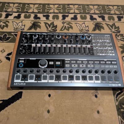 Arturia MiniBrute 2S Desktop Synthesizer 2018 - Present - Black