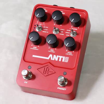 Universal Audio UAFX ANTI 1992 High-Gain Amp [24242095001628] (07/17) image 1