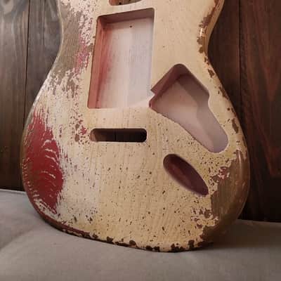 #202603 :: Baldman's Stratocaster (open) body in Aged Olympic White over Metallic Wine Red : Vintage image 5