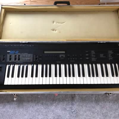 Korg DS8 DS-8 Vintage FM Synthesizer w/case and pedal 1987 Black image 6