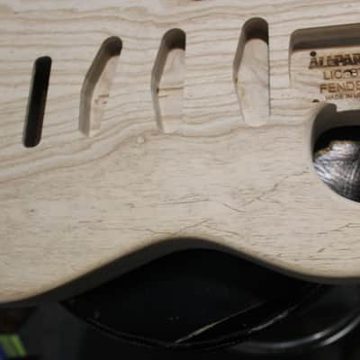 Allparts Fender Stratocaster Thinline Ash Body - Natural Ash imagen 3
