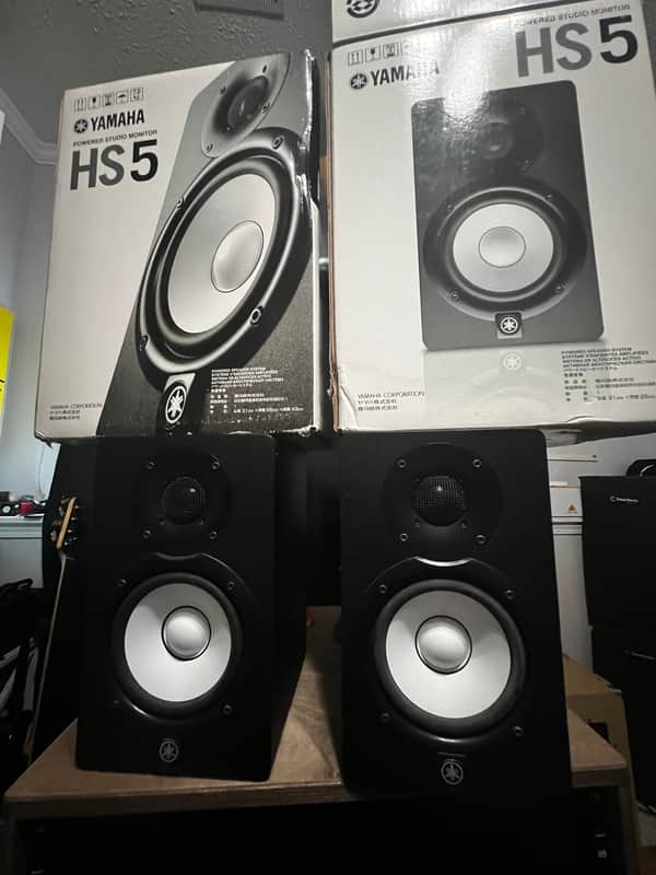 Yamaha HS5 5" Powered Studio Monitor (Pair)