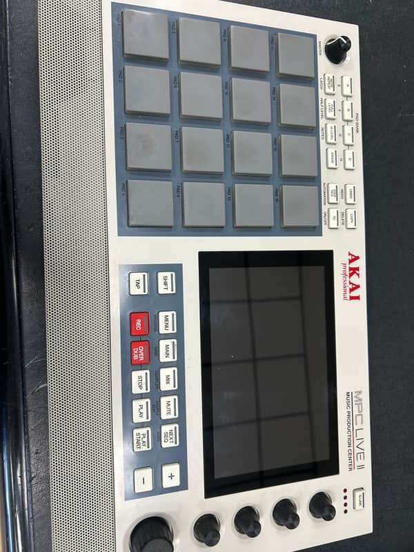 Akai MPC Live II Standalone Sampler / Sequencer Retro Edition 2020 - Present - Grey image 1