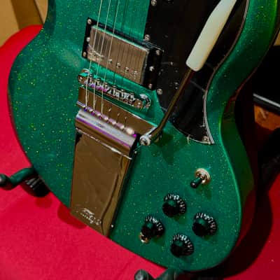 Vintage Guitars 30th Anniversary VS6 Electric Guitar with Vintage Style Vibrato  Green Metalflake image 4