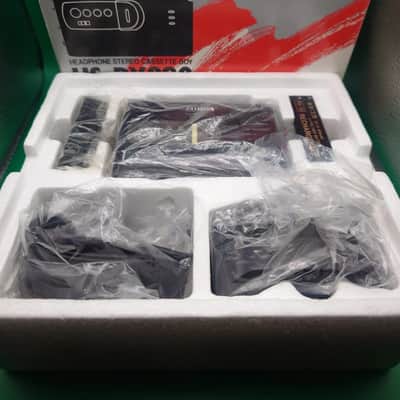 RARE Aiwa HS-PX820 MSP Professionally restored New In Box Walkman Cassette boy image 2