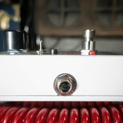 Electro-Harmonix Pitch Fork Polyphonic Pitch Shifting Guitar Effects Pedal image 4