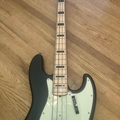 Fender Geddy Lee Jazzbass  2012 - with EMG pickups image 4