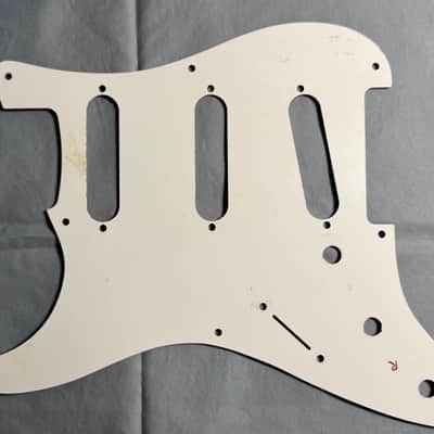 Vintage USA 54 8 Hole 50's Fender Stratocaster 56 Vintage Pickguard Celluloid / Nitrate White / Cream 1954 thru 58 RI image 3