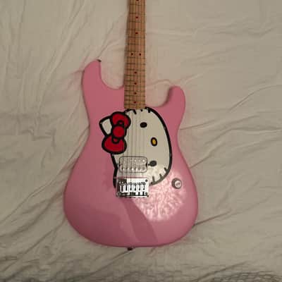 Squier Hello Kitty Stratocaster 2024 - Present - Pink image 1