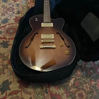 Yamaha AEX-520 Sunburst with gig bag image 6