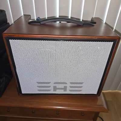 Elite Acoustics  EAE D6-58 120W Acoustic Amplifier with LFP Battery and Bluetooth - WOOD image 2