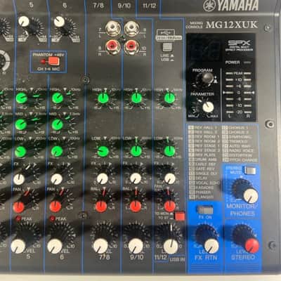 Yamaha MG12XUK 12 Channel Analog Mixer 2018 - Present - Black image 2