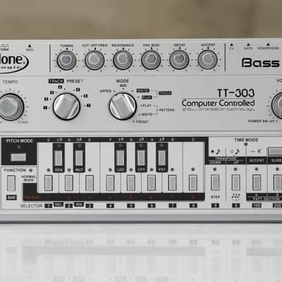 Cyclone Analogic Bass Bot TT-303 Mk1 Analog Synthesizer #57532 image 2