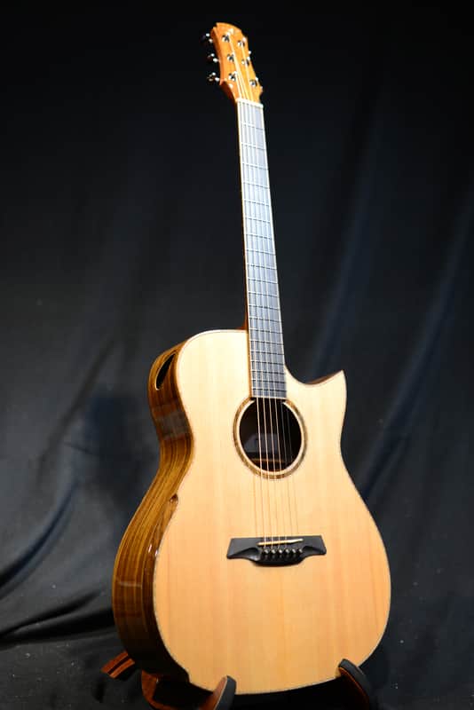 2018 Maestro Guitars Original Series Victoria African Ovangkol with Sitka Spruce Top