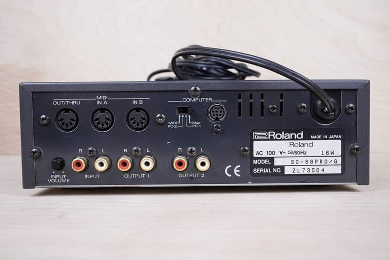 Roland SOUND Canvas SC-88ST Pro & PC-180Roland Sound Canvas Roland SOUND Canvas SC-88ST Pro & PC-180Roland Sound Canvas