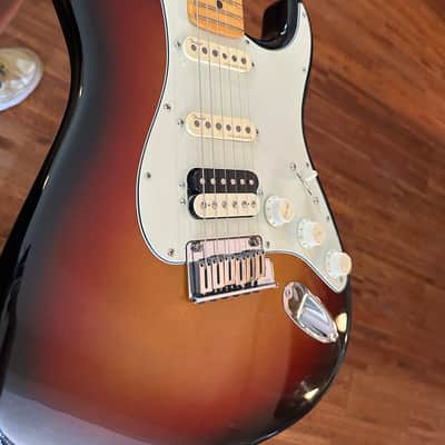 Fender American Ultra Stratocaster HSS with Maple Fretboard 2019 - Present - Ultraburst image 3