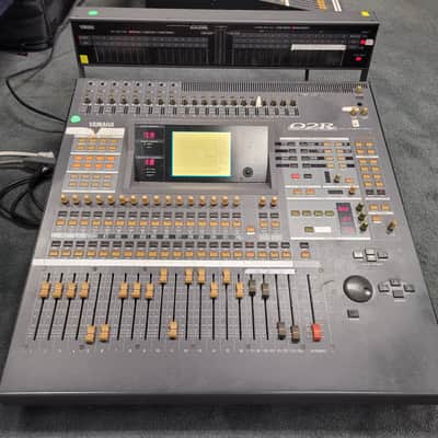 Yamaha O2R Digital Recording Console image 1
