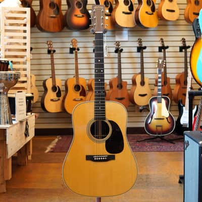 Martin D-28 Standard Series Sitka Spruce/Rosewood Dreadnought Acoustic w/Hard Case image 4