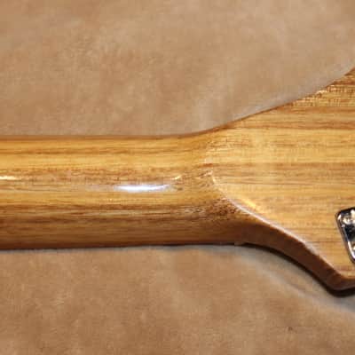 Vintage Kent / Harmony Japanese Short Scale Bass image 6