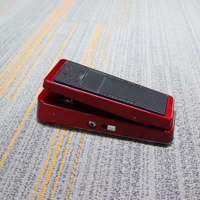Dunlop Dunlop Slash Signature Cry Baby Wah - Red image 3
