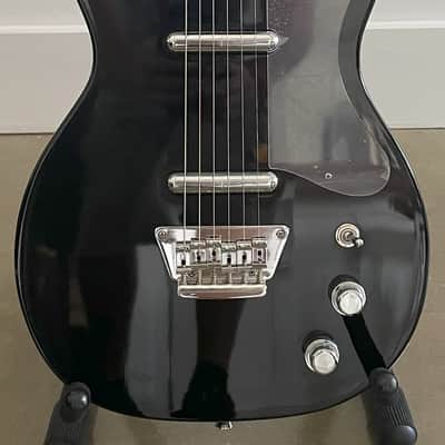 New Old Stock Silvertone 1303/U2 Reissue W/Hanging Bag, Wall Hanger & Accessory Bundle 2010s - Black image 3