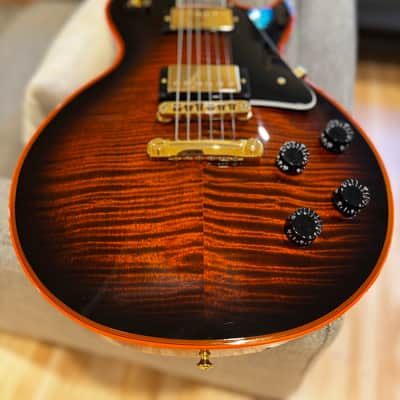 Gibson Custom Shop M2M Orange Widow Les Paul Custom Figured image 12