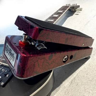 Flattley Guitar Pedal Guitar Candy Red Skulls – The Flattley Wah 10th Anniversary Edition image 4