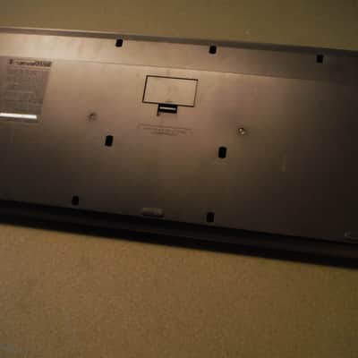 Yamaha PSS-570 Classic FM Synthesizer Keyboard image 6