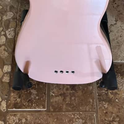 Bronson Lefty Mustang Bass 2025 - Shell Pink image 3