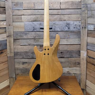 Washburn 1997 XB925 Custom Shop USA-Made 5-String Bass Guitar w/ OHSC Case image 4
